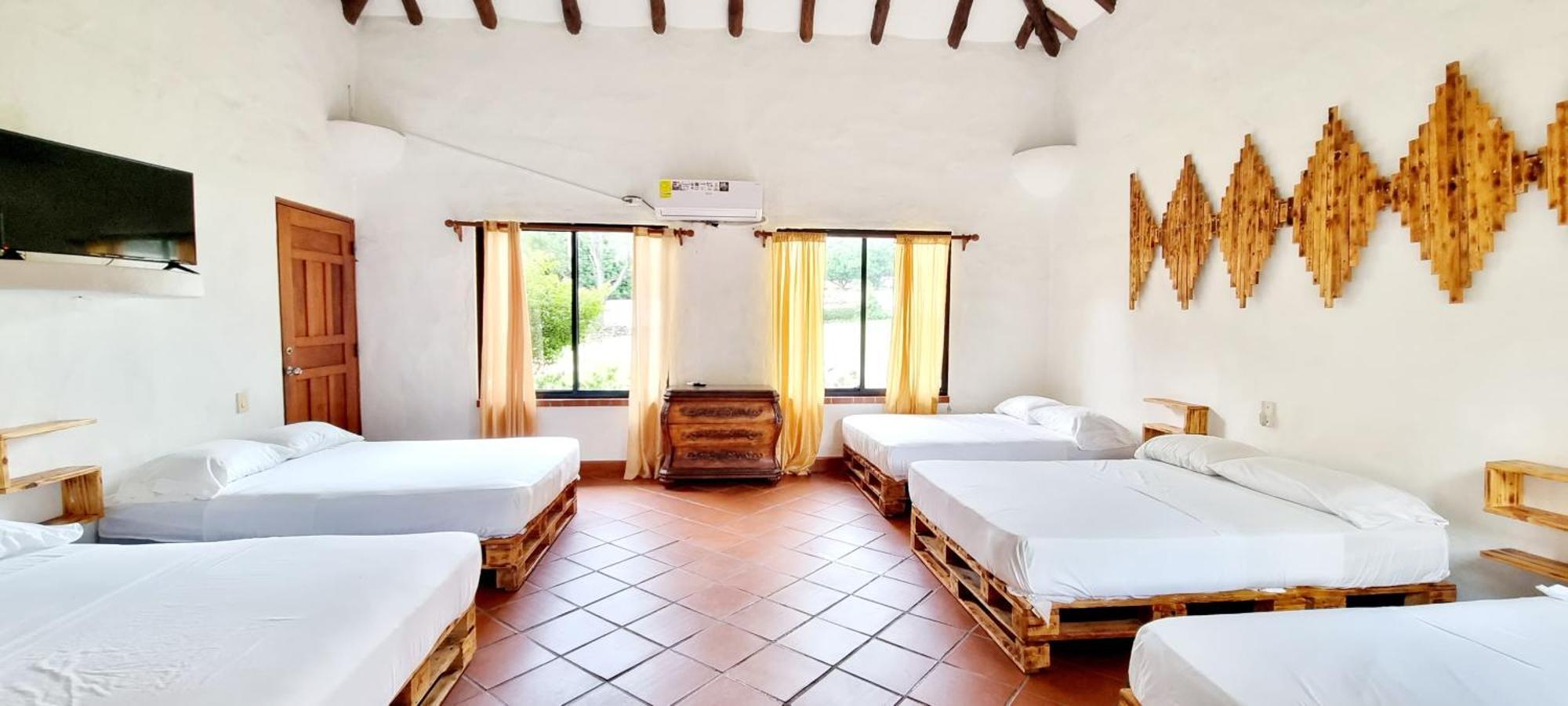 Mia Nueva Gorgona Hotel Екстериор снимка