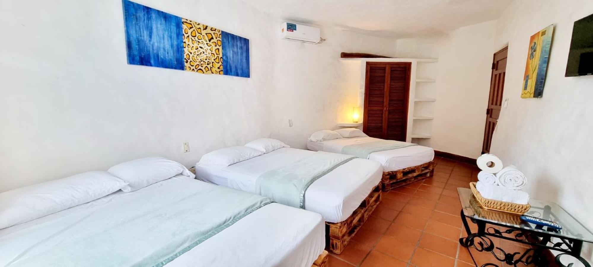 Mia Nueva Gorgona Hotel Екстериор снимка